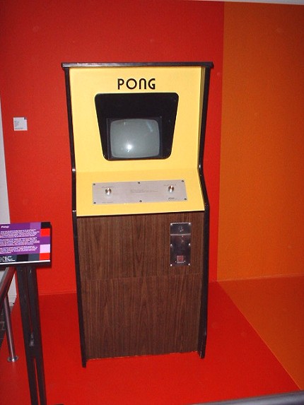 [Photo: Pong machine]