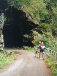 ernoern tunel. Bu bu bu!