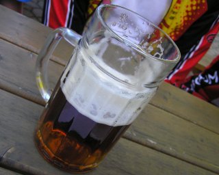 To ste mali star pivo, ebo mali nov pivo? Fha, naozaj, malinov.