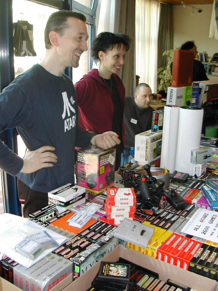 [Photo: Sijmen and Sandra Schouten always have a smile on their faces]