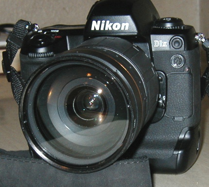 [Photo: Nikon front]
