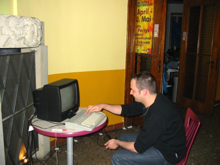 [Photo: Qix on an Atari 8-bit]