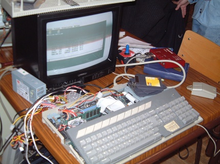 [Photo: CT60 at 100 MHz]