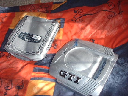 [Photo: Polish drying off]