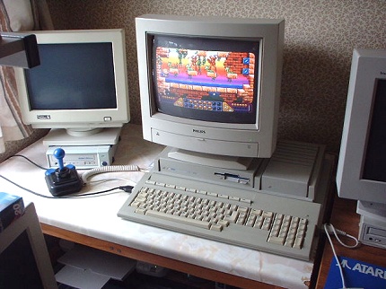 [Photo: Mega STE gallery 2]