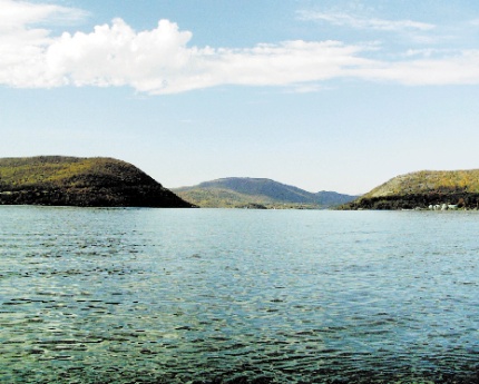 [Photo: The Hudson River original digital photo]