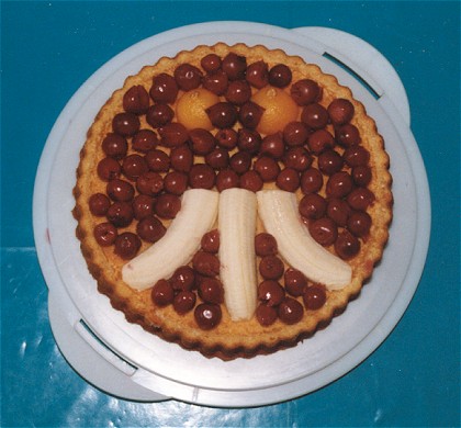 [Photo: Atari cake]