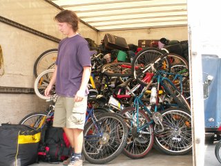 Tohle sami rozhodn� nezkou�ejte! :-)