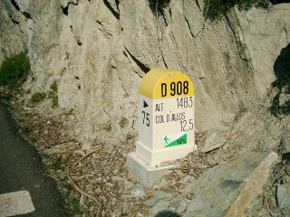 Te� jsme zhruba na �rovni Prad�du (ten je 1492mnm). Ale zde 10% stoup�n� pokra�uje d�l.