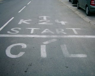 Magick� ��ra, kterou v�ichni mus� z nezn�m�ch d�vod� st�le dokola p�ej�d�t. ;-)