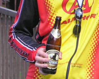 Tak tenhle Kozel si ani nemekl, jak rychle ho Honza vypil.