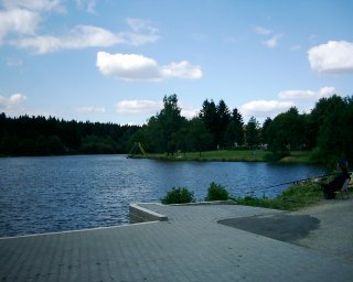 Such� rybn�k s mokrou vodou.